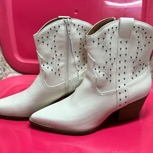 Twyla western boots - Picture 2 of 16